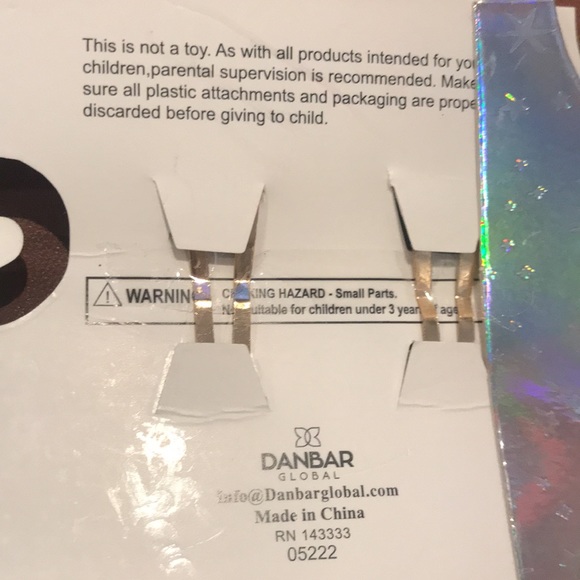 Brand new Sparkle 2 hair clips and 3 headband - Picture 5 of 6